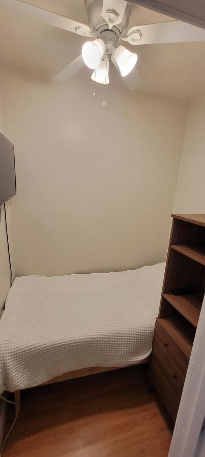 Private Bedroom Near Boston Exteriér fotografie